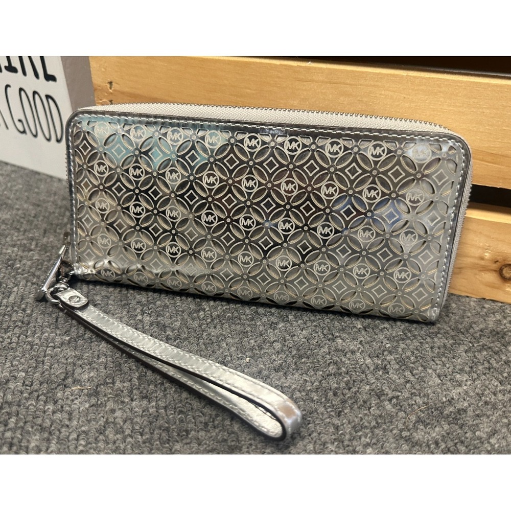 Michael Kors Silver Wristlet Wallet Metallic Allover Logo Geometric Zip Around